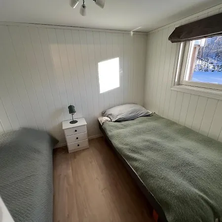 Appartamento Nyoppusset Kjellerleilighet *